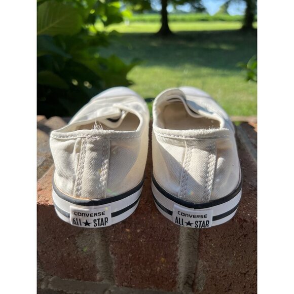 Women White & Navy  Slip On Converses— Size 6 - Picture 4 of 11